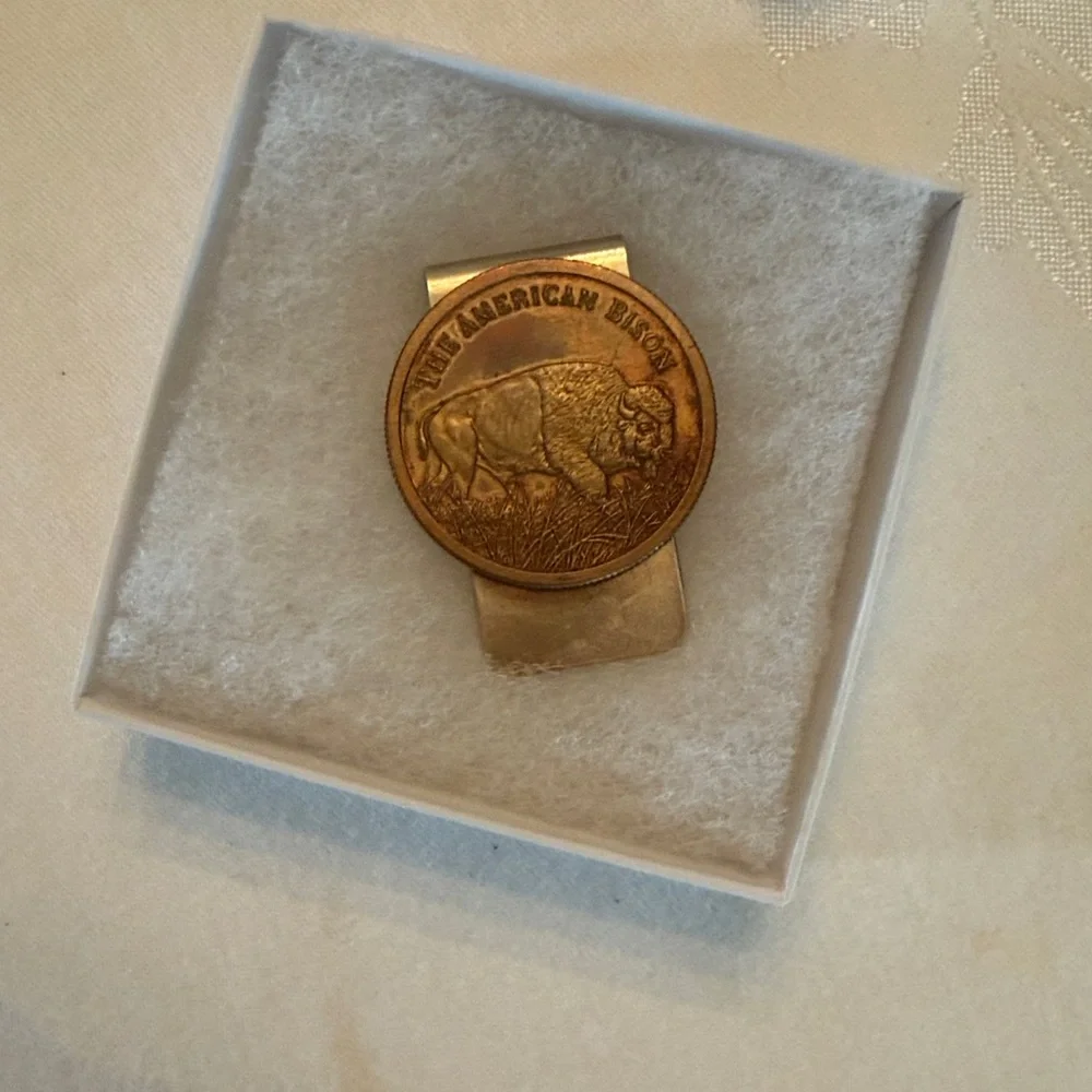 The American Bison Money Clip